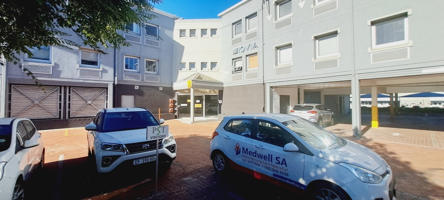 To Let commercial Property for Rent in Rosenpark Western Cape